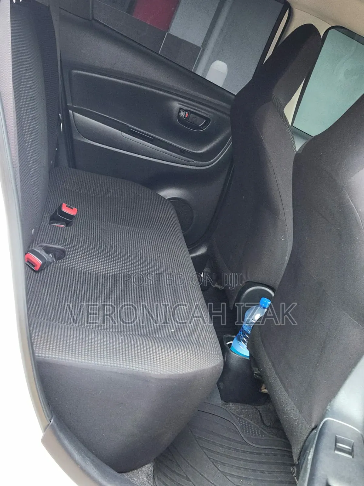 Toyota Vitz 2018 White