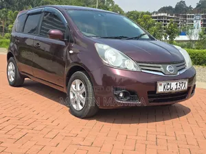 Nissan Note 2011 Maroon