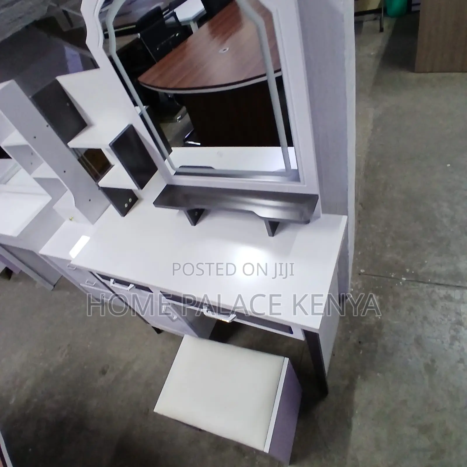 Vanity Table: White and Grey Dressing Table With Led Mirror