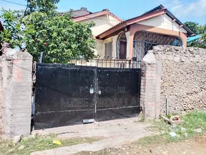 3bdrm House in Kiembeni for sale