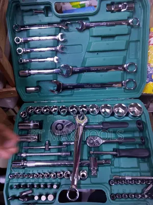 82 PCS Toolset