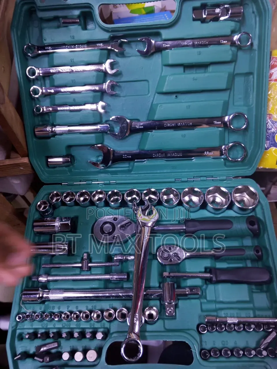 82 PCS Toolset