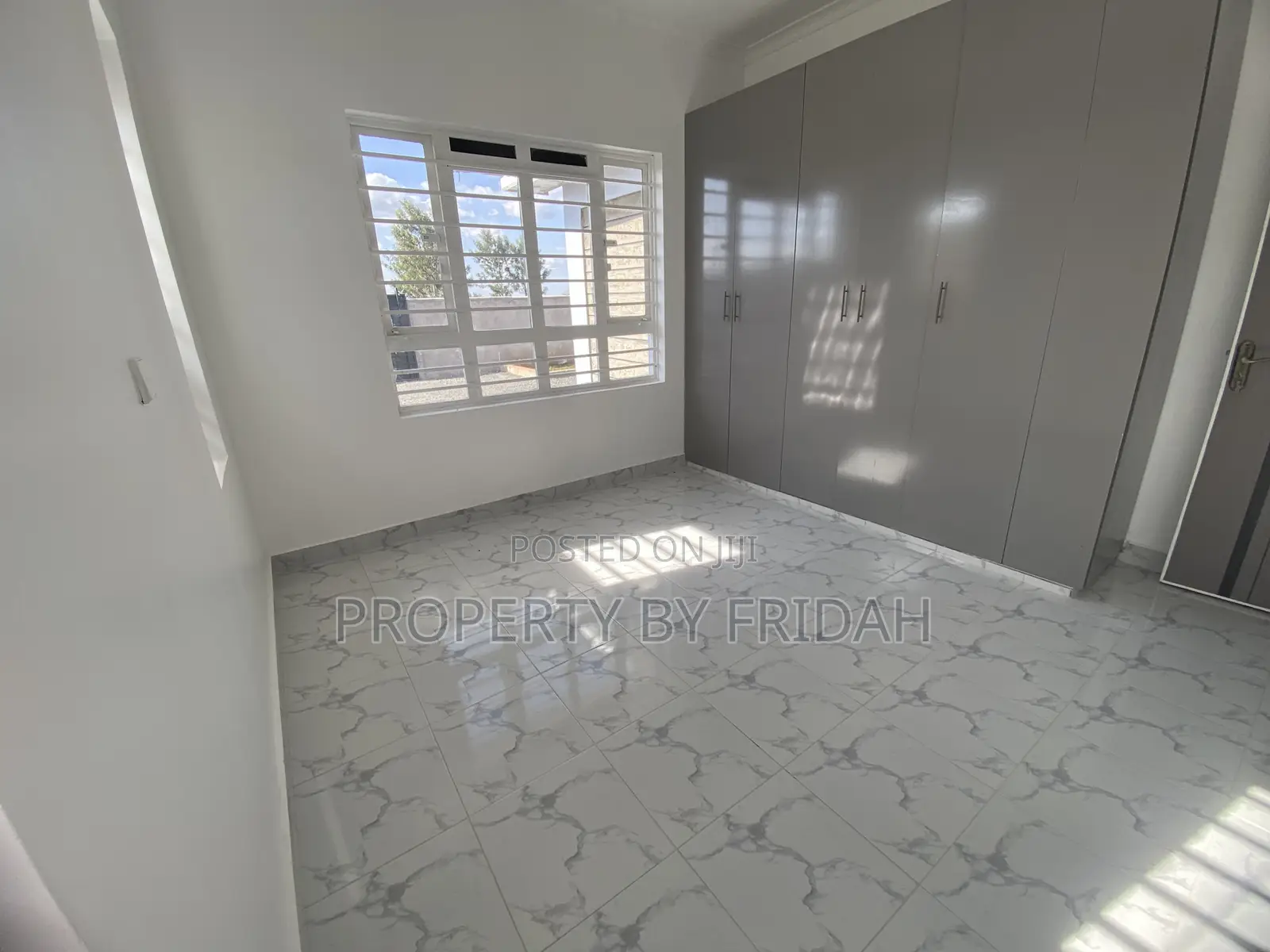 4bdrm Bungalow in Kitengela for sale