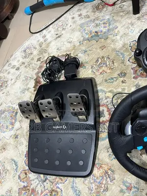 Ex Dubai Logitech G29 Driving Wheel Like New