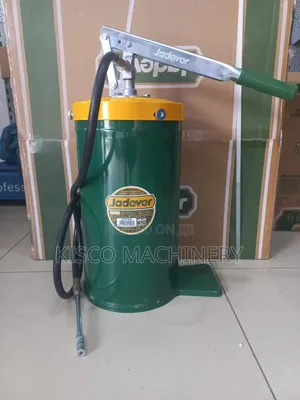 Grease Bucket/Greasing Machine