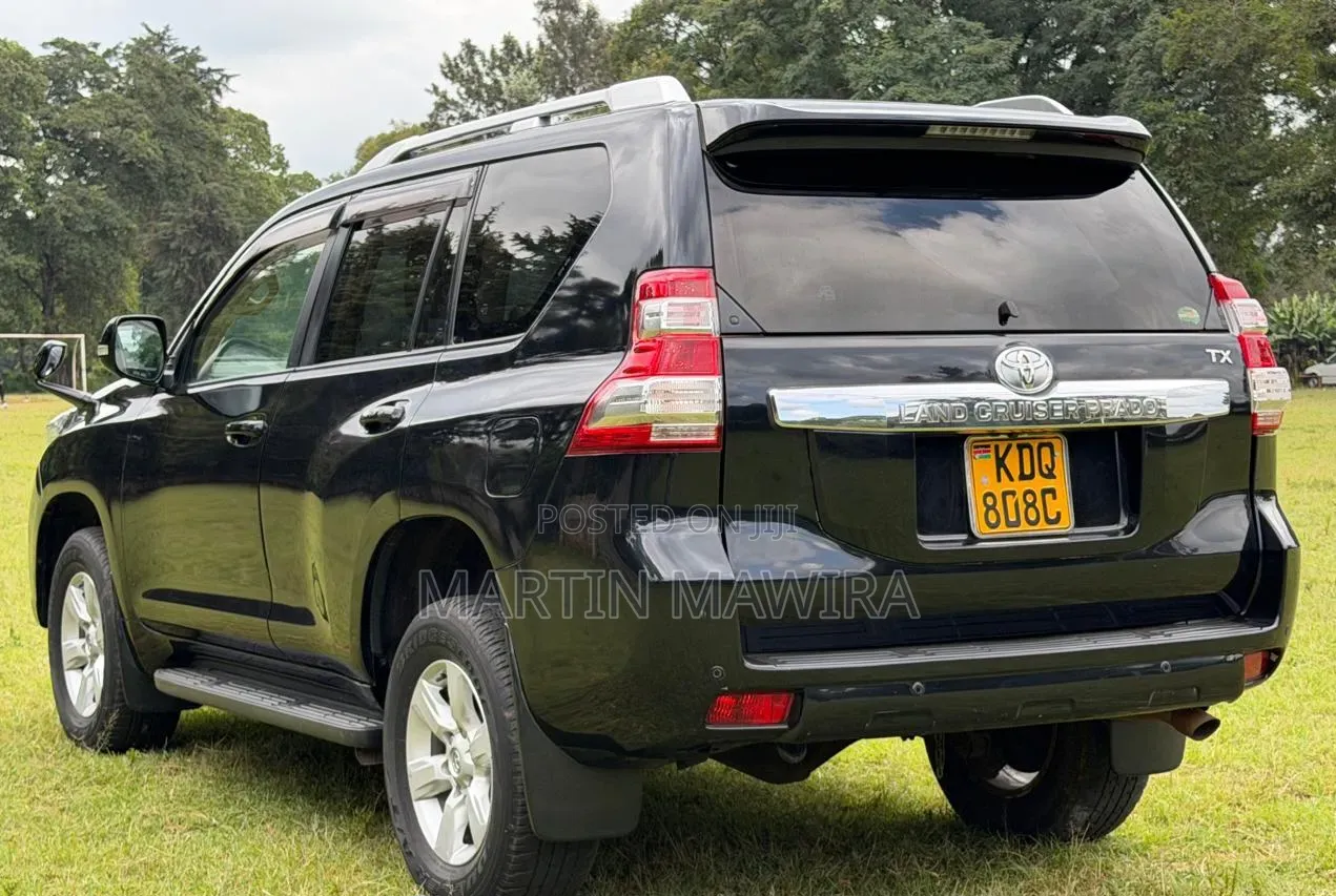 Toyota Land Cruiser Prado 2016 Black