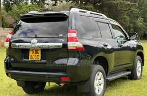 Toyota Land Cruiser Prado 2016 Black