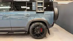 Land Rover Defender 2020 Blue