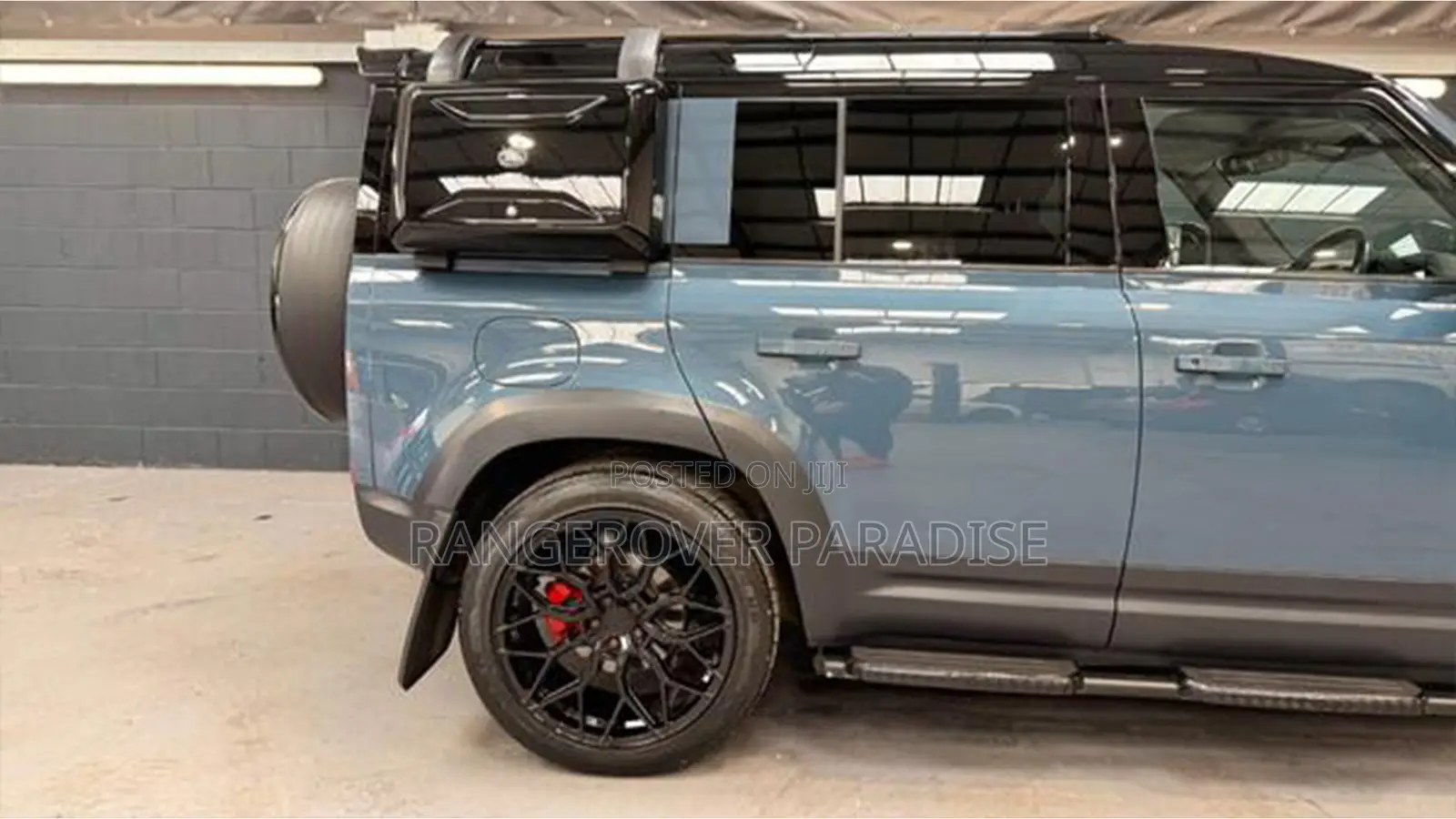 Land Rover Defender 2020 Blue