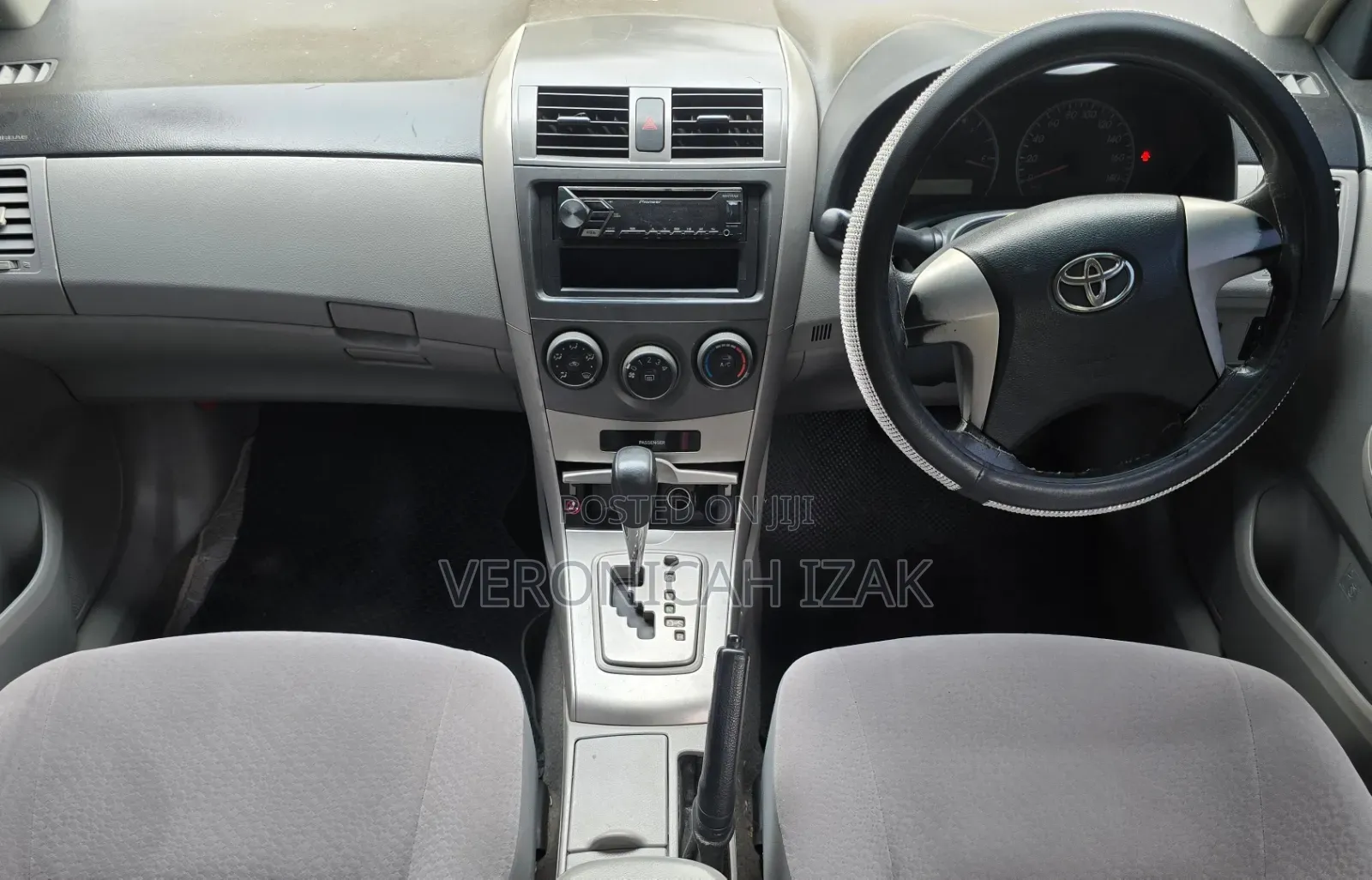 Toyota Axio 2011 Silver