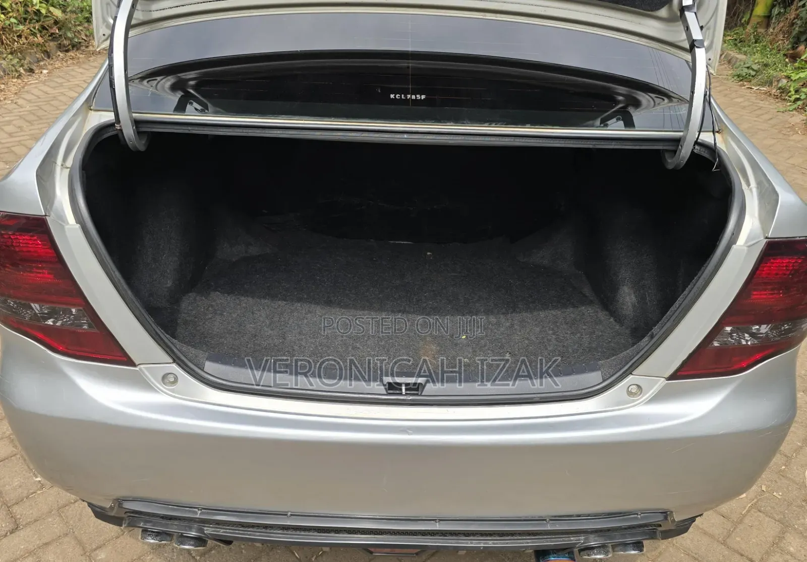 Toyota Axio 2011 Silver