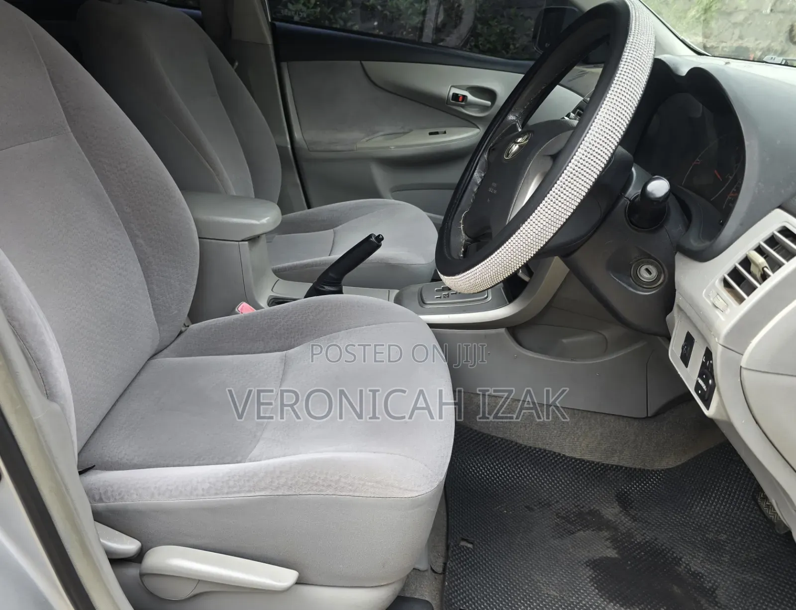 Toyota Axio 2011 Silver