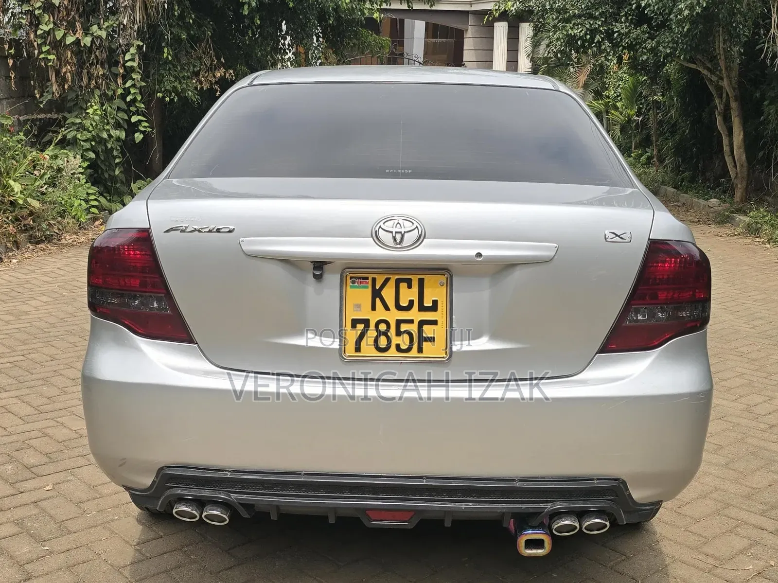 Toyota Axio 2011 Silver
