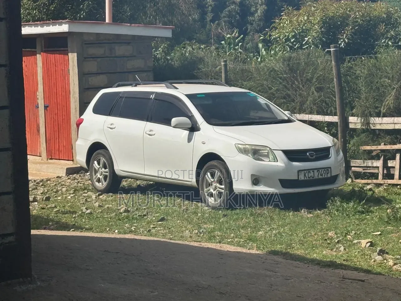 Toyota Corolla Fielder 2009 White