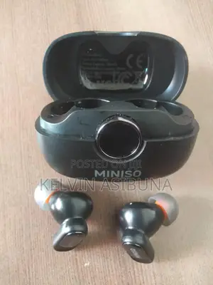 Bluetooth Earbuds