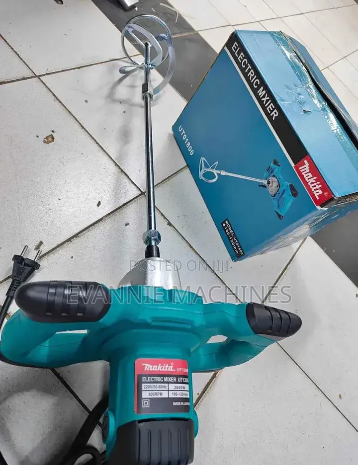 Makita Electric Paint Mixer 2600w