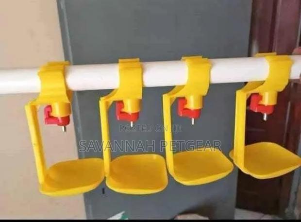 Automatic Chicken Nipple Drinking Systems for Clean Water Curb Waste - thumbnail 2