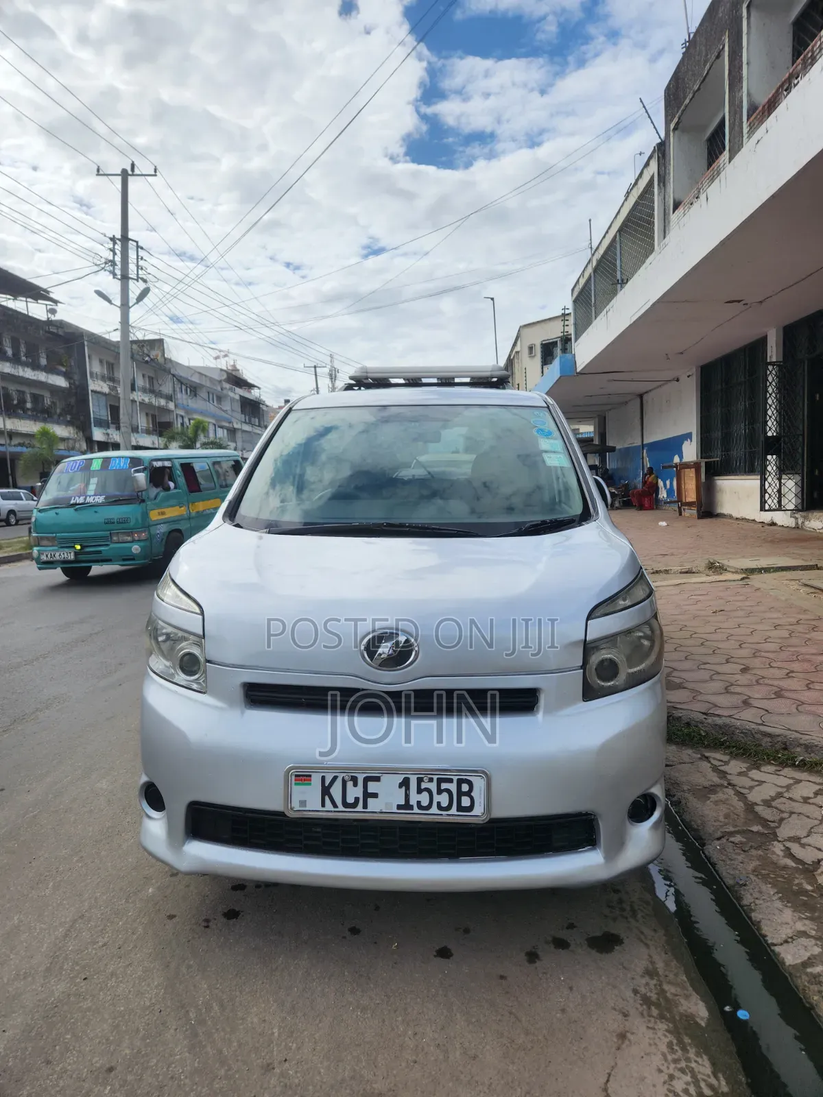 Toyota Voxy 2008 Silver
