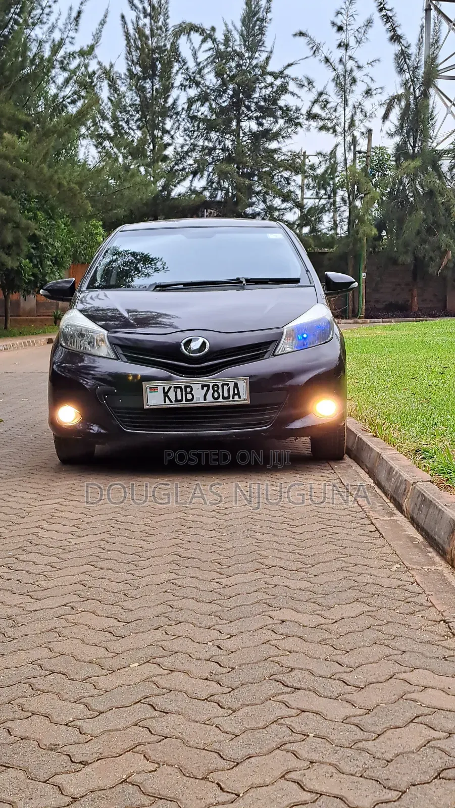 Toyota Vitz 2013 Purple