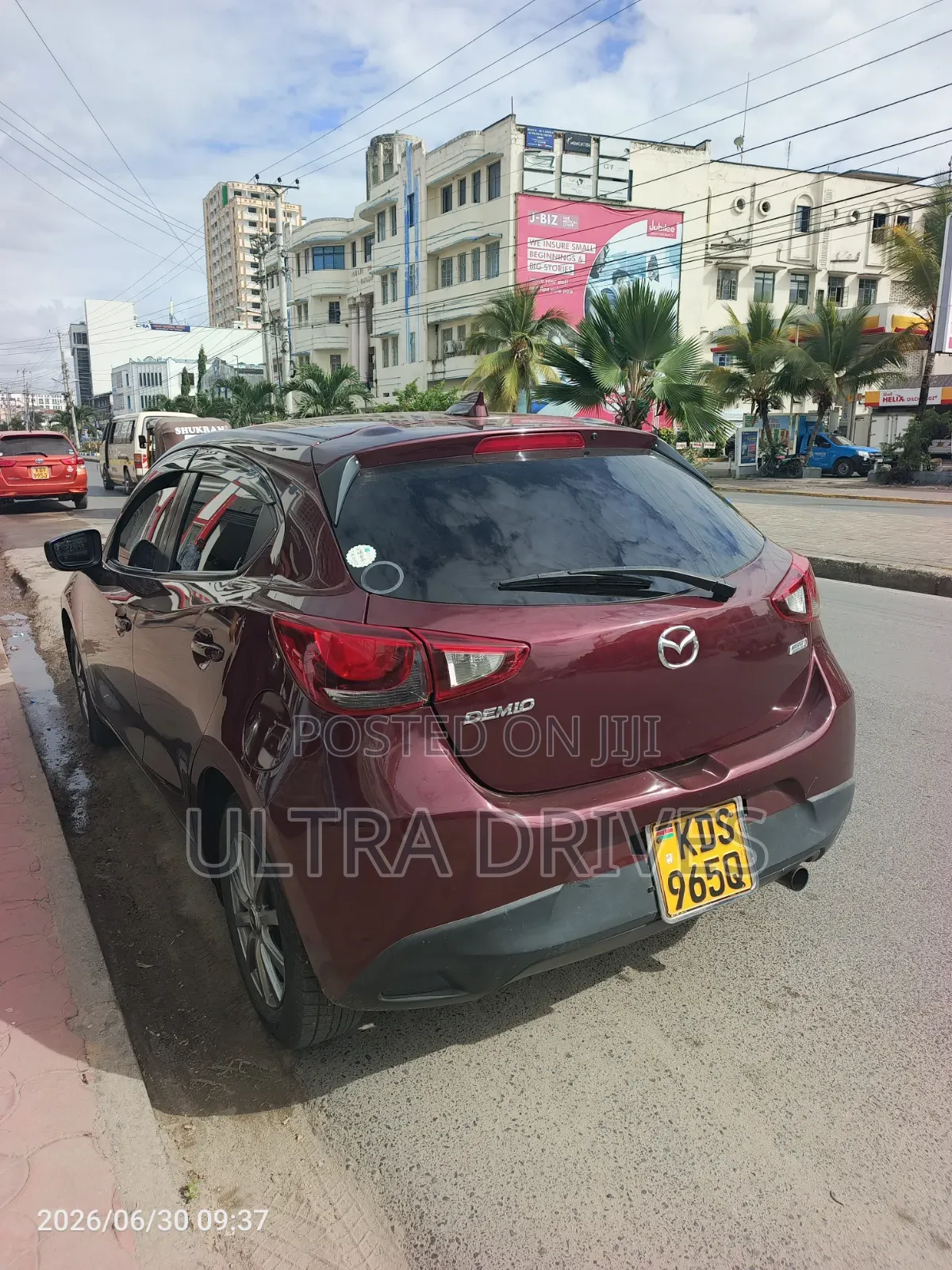 Mazda Demio 2017 Maroon