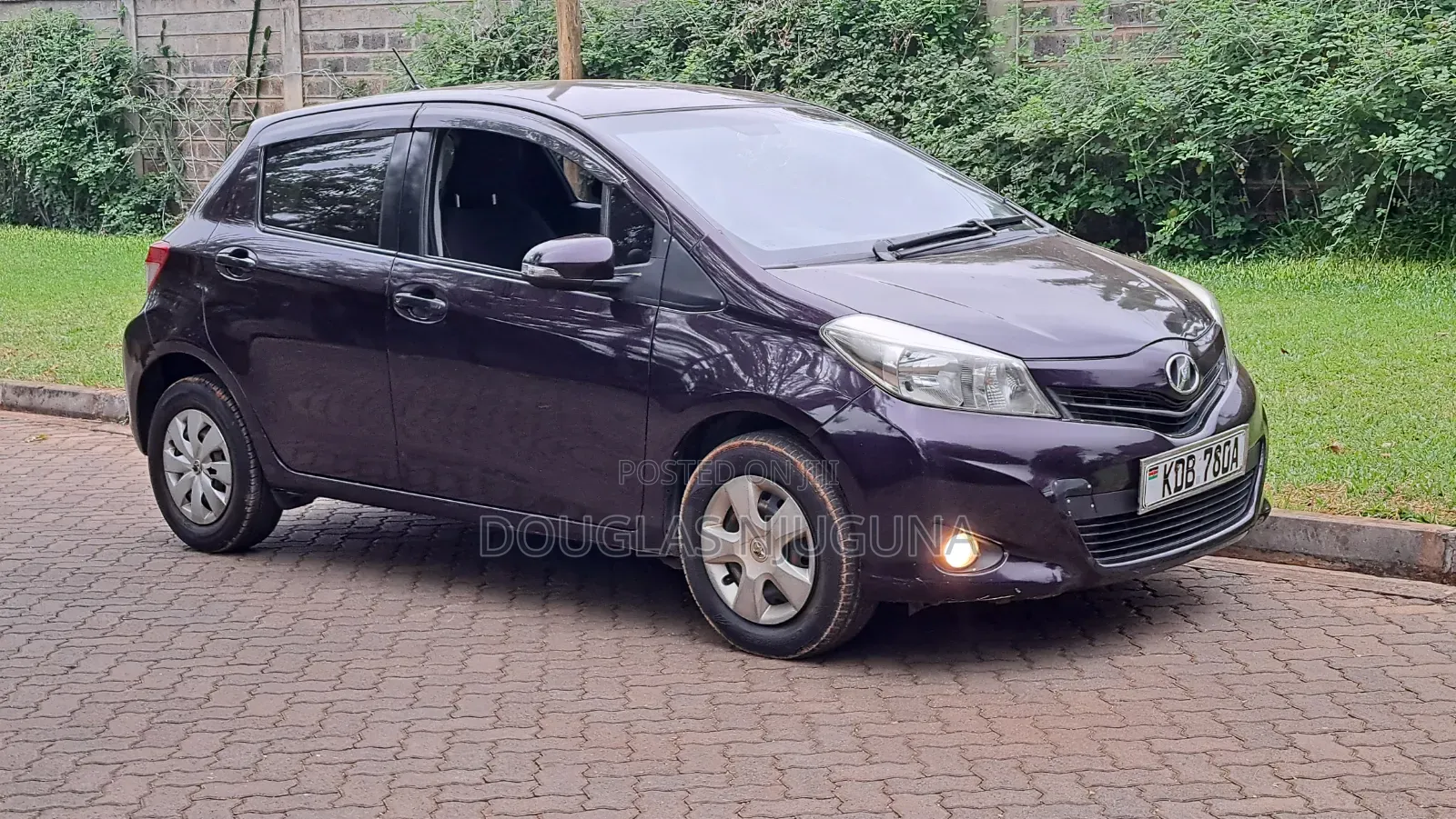 Toyota Vitz 2013 Purple
