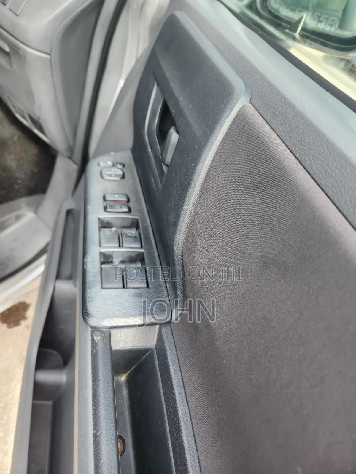 Toyota Voxy 2008 Silver