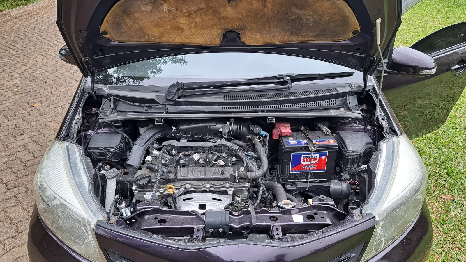 Toyota Vitz 2013 Purple