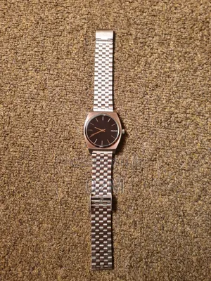 Nixon the Time Teller