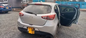 Mazda Demio 2017 Silver
