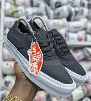 Vans Off the Road Casual Wear