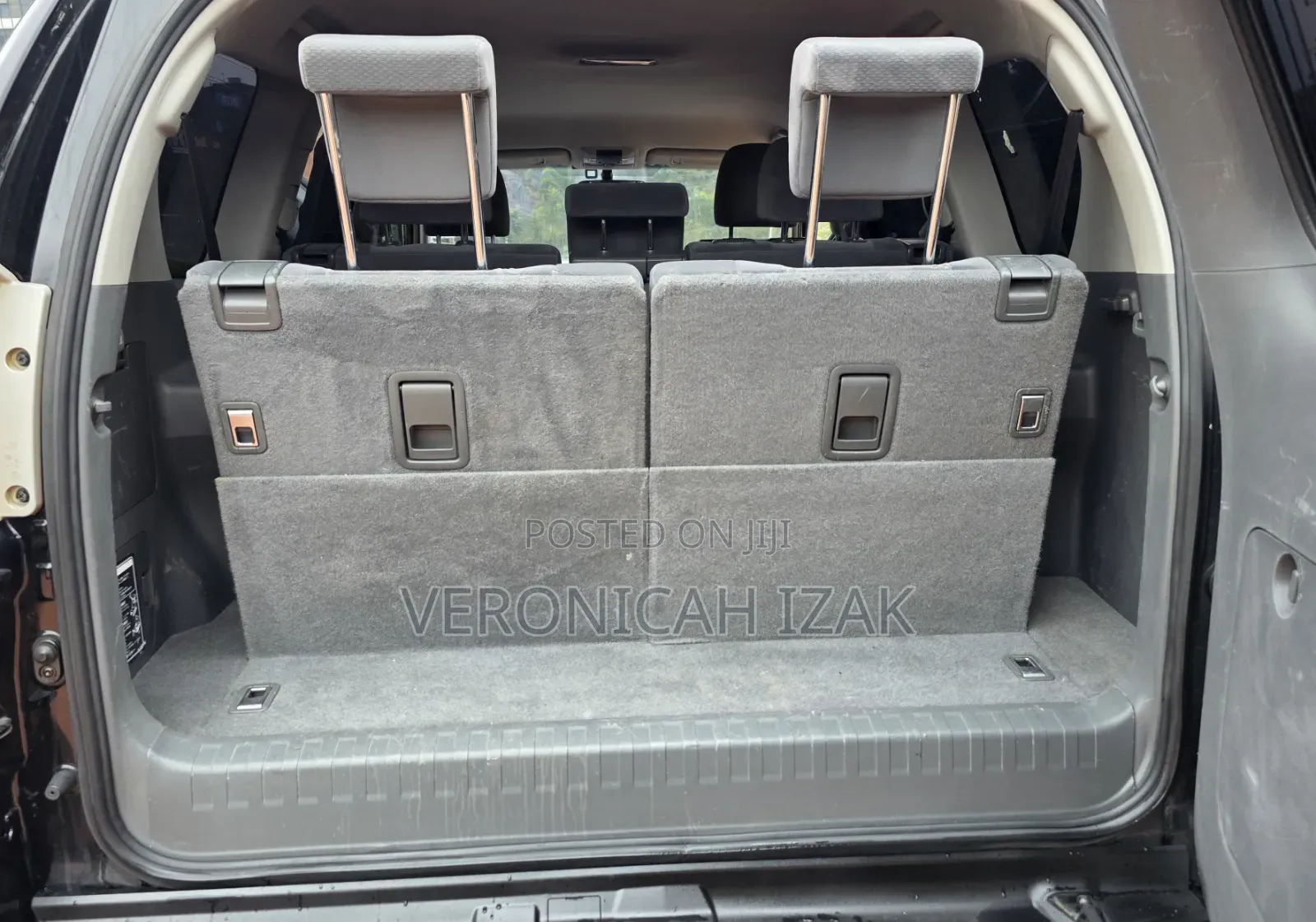 Toyota Land Cruiser Prado 2012 Black