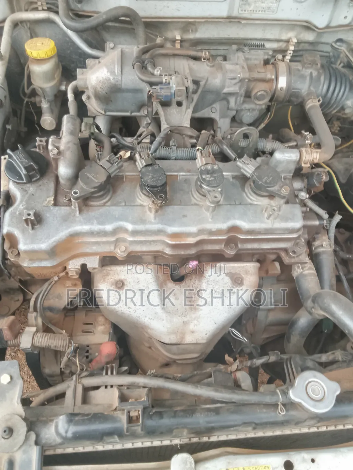 Nissan Sunny 2000 Silver