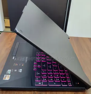 Laptop Asus TUF Dash F15 16GB AMD Ryzen 7 SSD 512GB