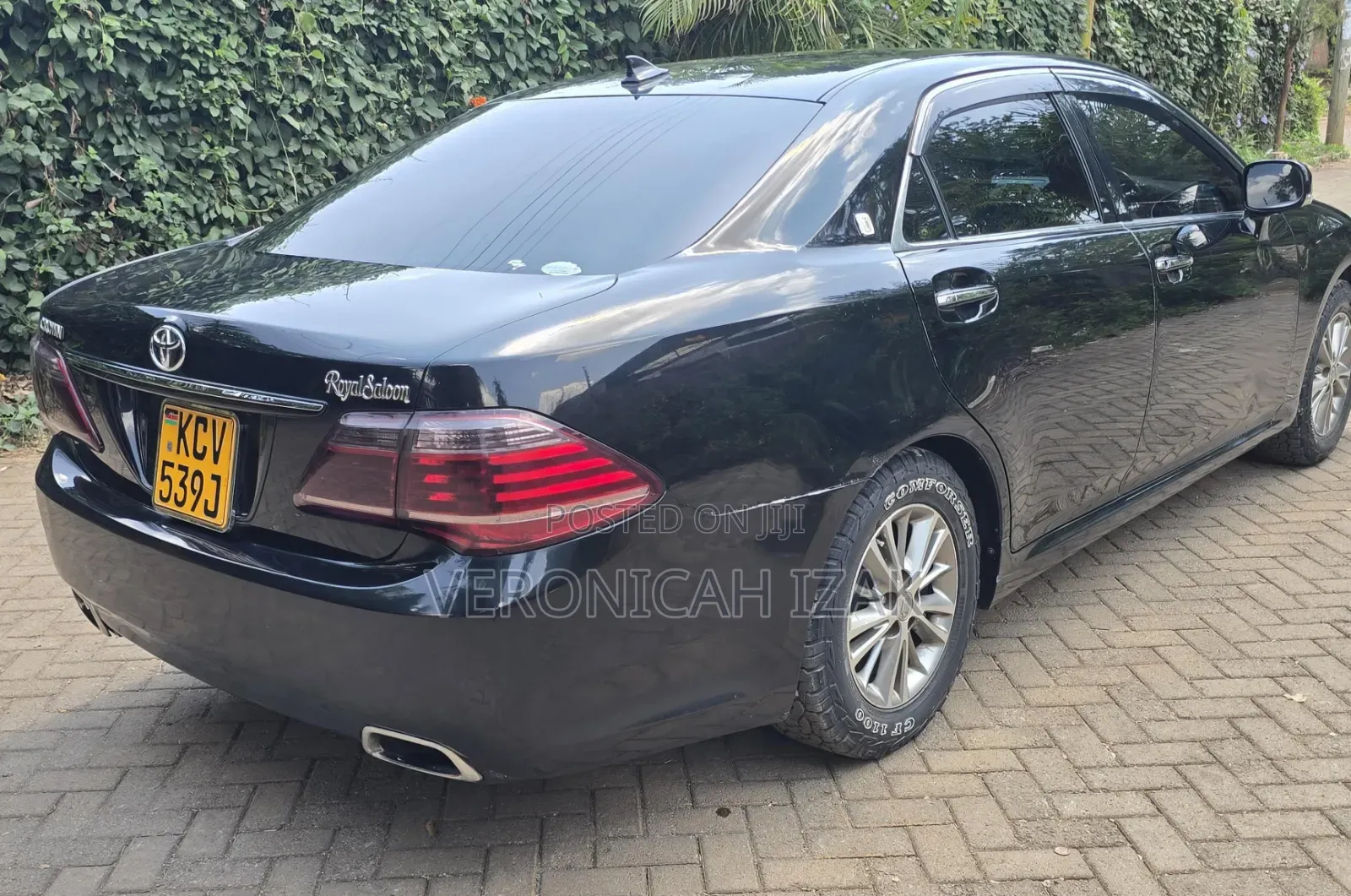 Toyota Crown 2012 Black