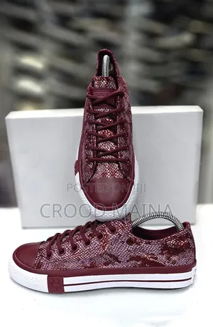 Converse Flatt Sneakers