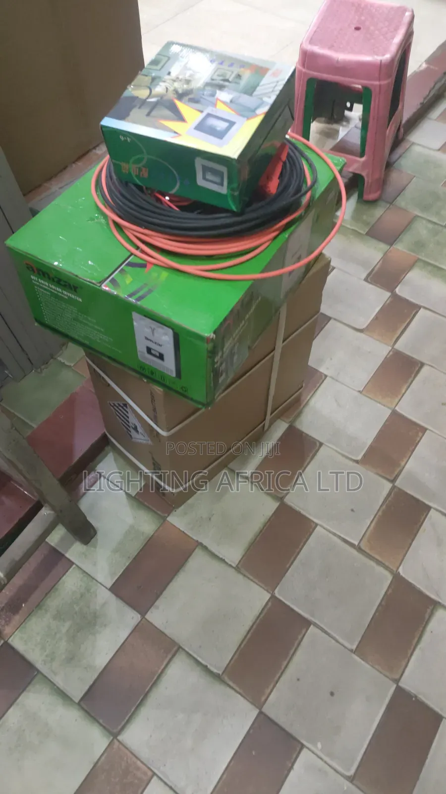 5kva - 5.12kwh Lithium -(6)650w Solar Free Installation Transport