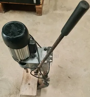 Draper Bm13c Bench Morticer.