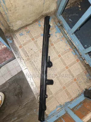 Radiator Top Cover Nissan X-Trail T30