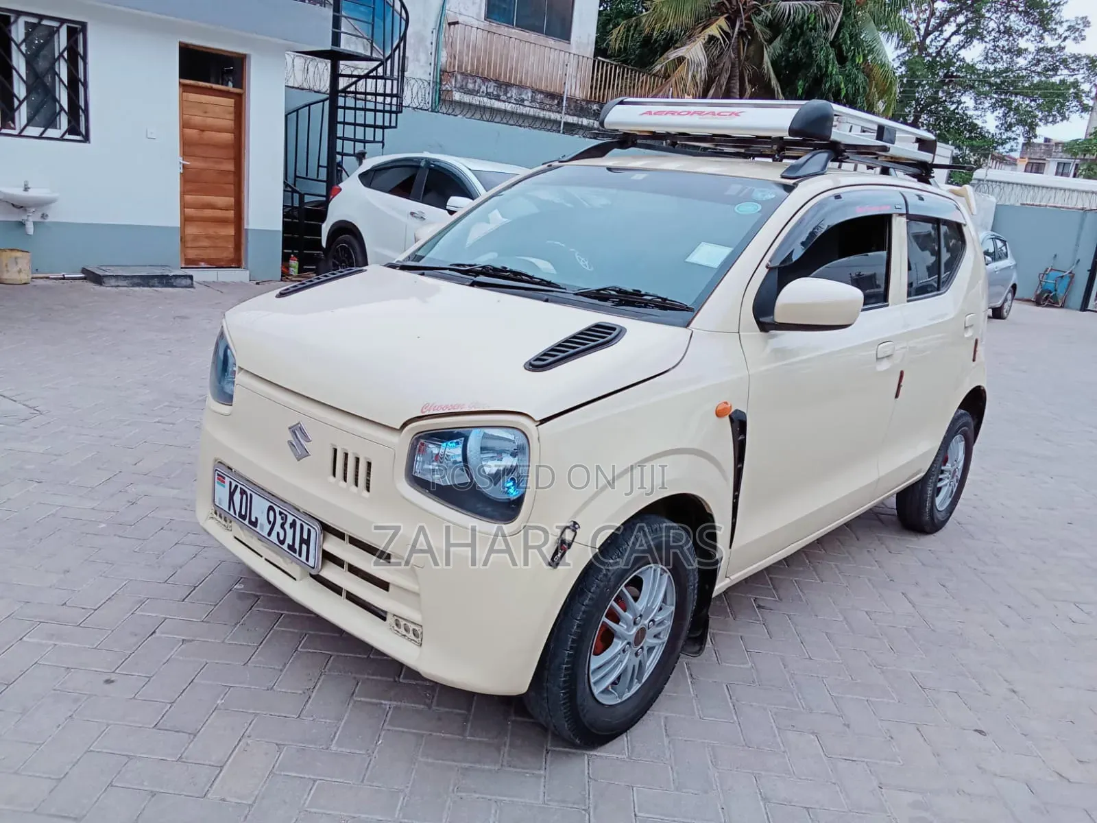 Suzuki Alto 2016 Beige