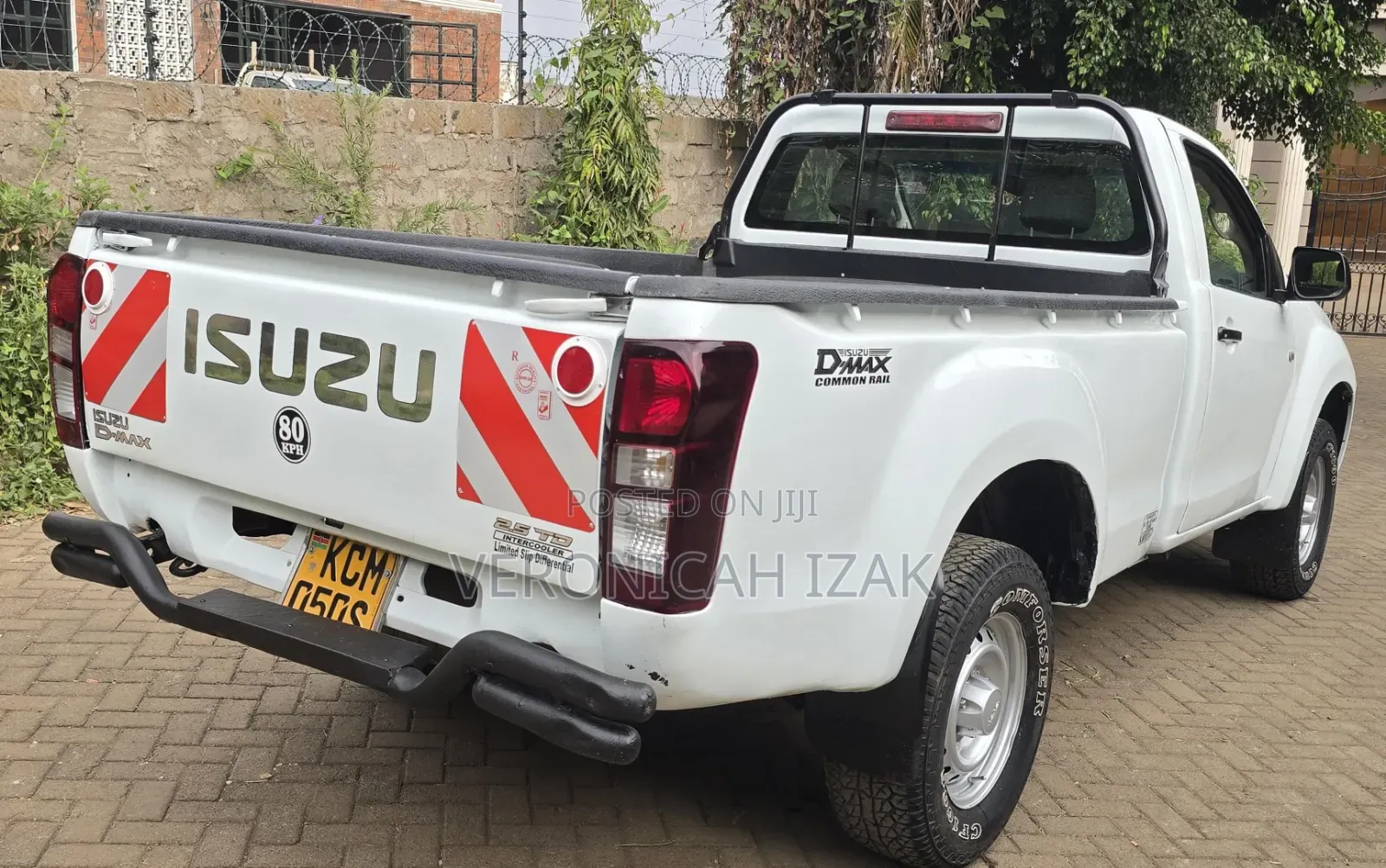 Isuzu D-MAX 2016 White