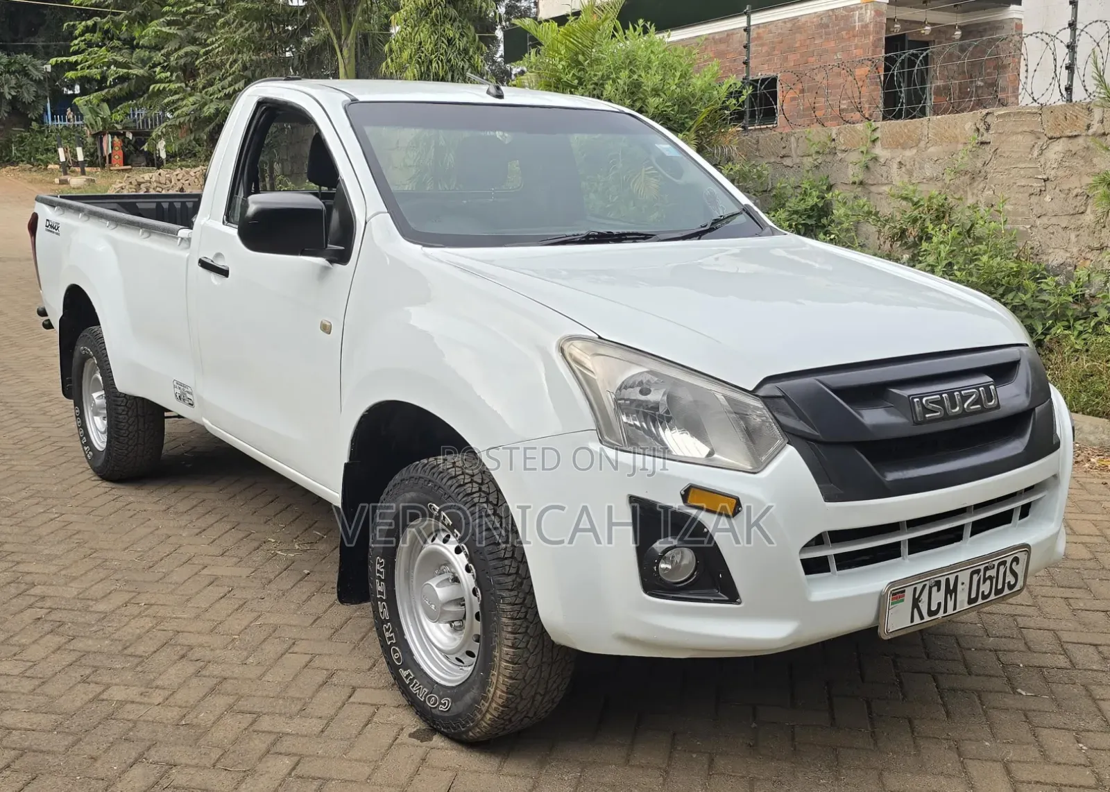 Isuzu D-MAX 2016 White