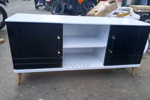 4.5 FTS Executive American Flats Tv Stand