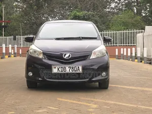 Toyota Vitz 2014