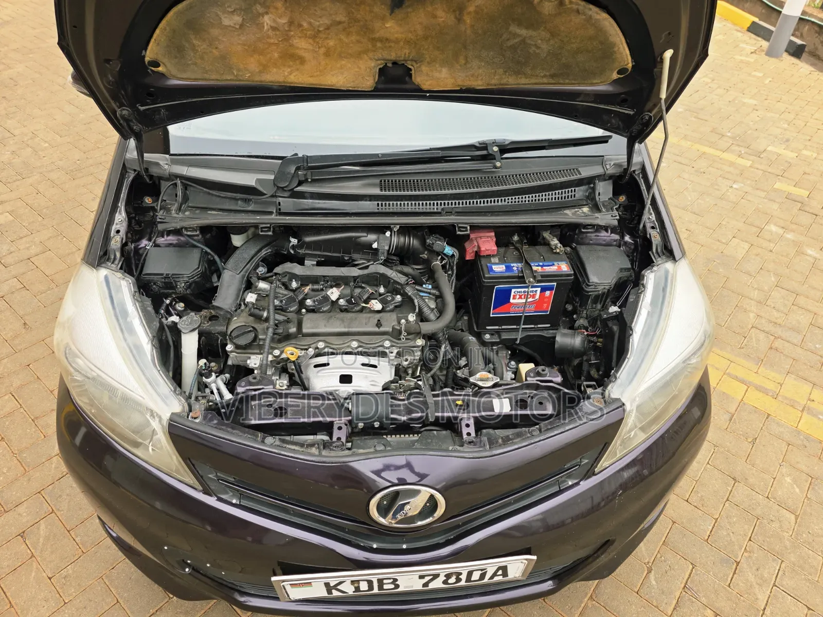 Toyota Vitz 2014