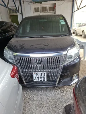 Toyota Esquire 2015 Black