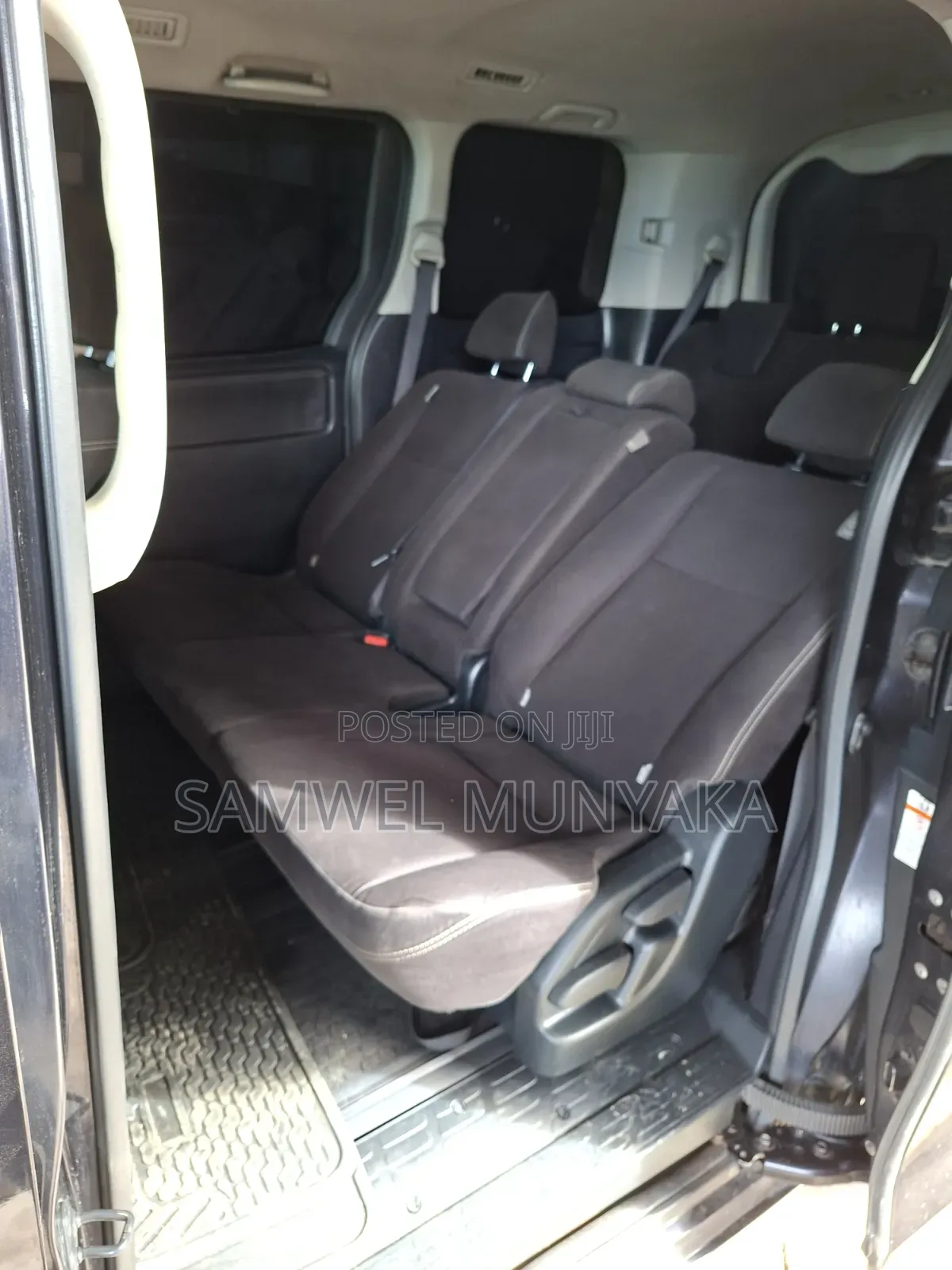 Toyota Esquire 2015 Black