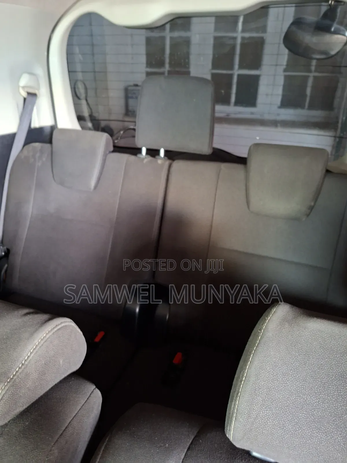 Toyota Esquire 2015 Black