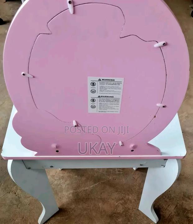 Costway Kids Vanity Makeup Dressing Table. - thumbnail 2