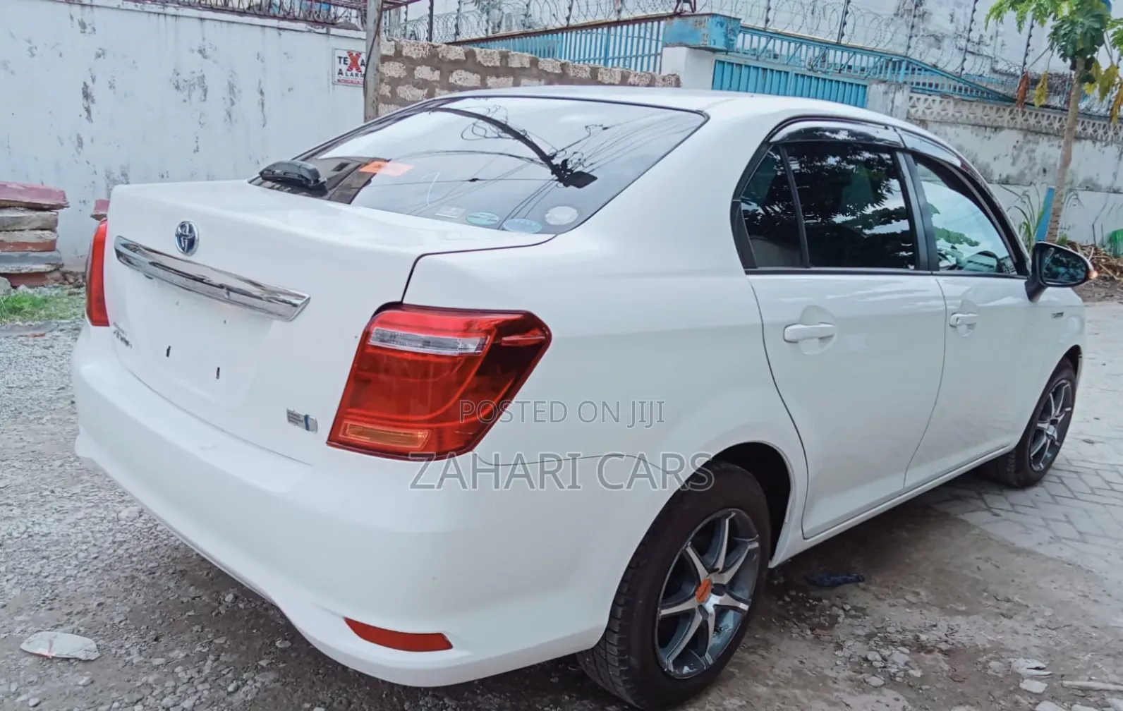 Toyota Axio 2018 White