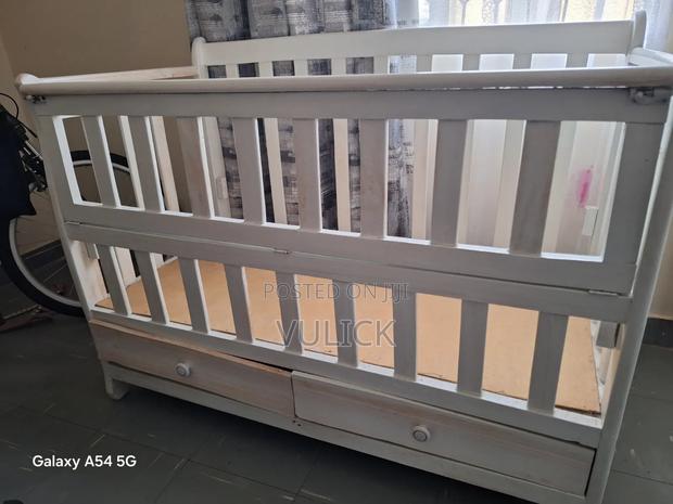 Baby Cot With Matress - thumbnail 3